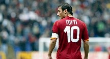 Totti yenidən futbola qayıdır